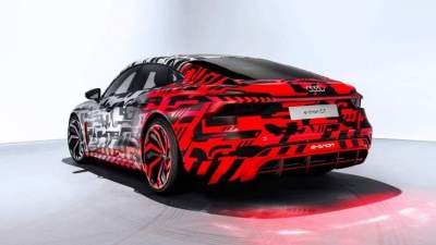Audi впервые показала спортивный электромобиль